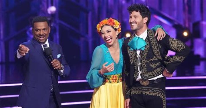 Artem Chigvintsev Bio, Wiki, Age, Height, Wife, Nikki Bella, Kids, Net Worth, Dancing With The Stars, and House