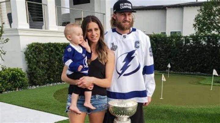 Chris And Lesley Stamkos, Steven Stamkos Parents Up For Stanley Cup