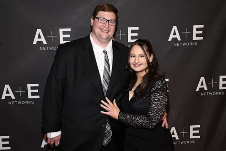 Does Aria Shahghasemi Have A Wife? Everything To Know About the Actor