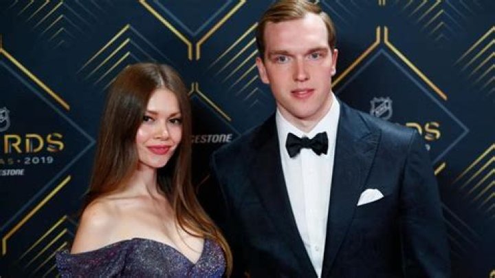 Igor Shesterkin Wife: Is He Married To His Girlfriend Anna Butosova? Relationship