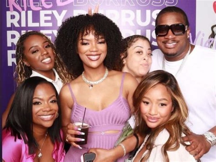 Kandi Burruss Bio, Wiki, Age, Height, Husband, Wedding, Kids, Singer and Net Worth