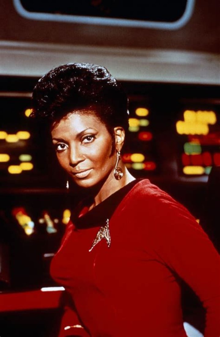 Nichelle Medina Husband: Know About Her Age, Salary and Net Worth